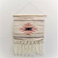 Tapisserie murale en macramé tissée à la main en laine et coton, ornement à pompons, style bohème marocain, décoration intérieure, art DIY