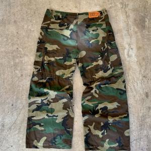 Pantalon cargo décontracté camouflage OEM, pantalon cargo robuste en ripstop, streetwear, pantalon camouflage avec poches, pantalon cargo vintage en camouflage arbre réel pour hommes - Product Image 2
