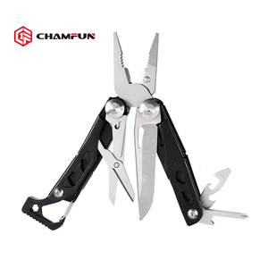 Meilleures ventes Outils à main <span class=keywords><strong>de</strong></span> camping en plein air Multi-<span class=keywords><strong>outil</strong></span> avec pince, lame, ciseaux et mousqueton - Product Image 1