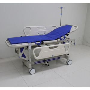 Chariot de transport médical ABS, hauteur réglable, utilisation en salle d'opération d'hôpital, 4 roulettes, matériau plastique - Product Image 3
