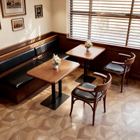 Ensemble de meubles de restaurant, café, salon de thé, style rétro américain, minimaliste, durable, écologique, table à manger en bois, cuir noir