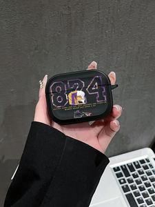 Étui pour <span class=keywords><strong>AirPods</strong></span> imprimé <span class=keywords><strong>Basketball</strong></span> Legend 824, style Mamba violet et or, housse antichoc pour écouteurs pour les fans de sport, compatible avec les séries 4/3/Pro/2 - Product Image 2