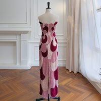 Robe de soirée moulante OUDINA originale, élégante, sans bretelles, avec strass et fente latérale, pour spectacle
