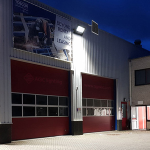 <strong>Outdoor</strong> Wall Street Garden Ip66 Rechargeable <strong>Solar</strong> Led Flood <strong>Light</strong> With Remote Control - Product Image 5