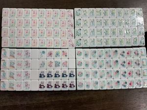 Nuevo Mahjong Americano 2026 de 4 Capas, 160 Fichas Acrílicas con Diseño de Panda y Reverso Color Tortuga - Product Image 2