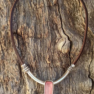 Collar tejido geométrico cuadrado resina colgante collar para mujer Uionen 1426 - Product Image 2