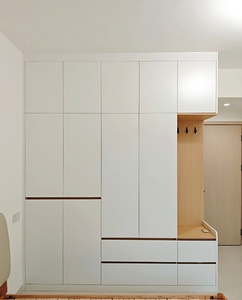 Dressing moderne en bois avec rangements ouverts et portes de garde-robe fermées, mobilier de chambre <span class=keywords><strong>sur</strong></span> <span class=keywords><strong>mesure</strong></span> - Product Image 1