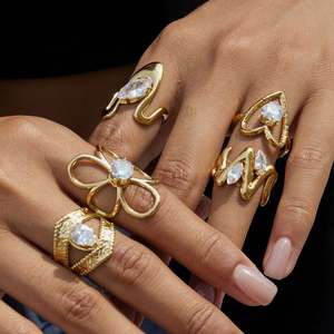 Imitatie edelsteen ringen dames zirkoon gouden niet-verblekende trouwringensets roestvrij staal groothandel sieraden in <span class=keywords><strong>India</strong></span> Y2046 - Product Image 2