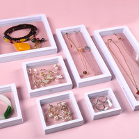 Boîtes de présentation flottantes pour bijoux en film PE A1 9*9 cm, boîte de suspension, personnalisation, rangement pour bijoux, présentation de bijoux