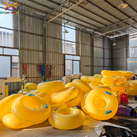 Parc aquatique gonflable en PVC jaune en forme de trèfle à quatre feuilles pour quatre personnes, avec taille personnalisable et garantie de 3 ans