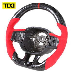 Volant en fibre de carbone véritable TDD compatible avec Volvo XC60 XC90 XC40 S60 S90 XC70 S60 S80 S90 - Product Image 3