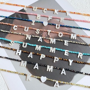 Joyería Bohemia, cuentas de piedra de cristal con piedras preciosas, <span class=keywords><strong>nombre</strong></span> personalizado, colgante del alfabeto inicial, collar con letras de concha Natural para mujer - Product Image 1