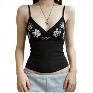 เสื้อครอปสไตล์วินเทจโกธิค Y2K สำหรับผู้หญิง ผลิตจากผ้าถักผสมสแปนเด็กซ์/โพลีเอสเตอร์ เป็นมิตรต่อสิ่งแวดล้อม ระบายอากาศได้ดี พิมพ์ลายดิจิทัลลายดอกไม้ย้อนยุค คอวี น้ำหนัก 180 กรัม - Product Image 3