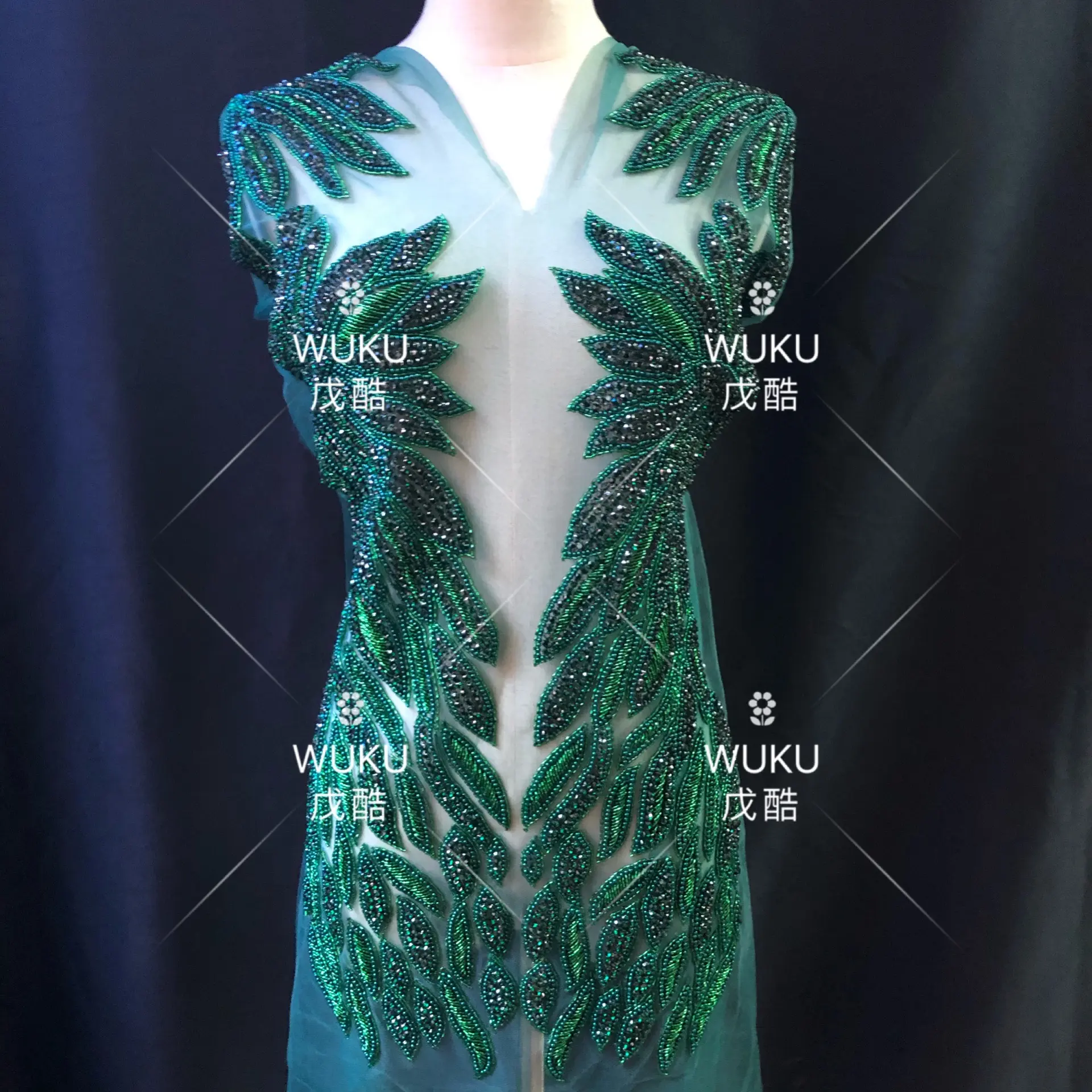 2020 Buatan Tangan Haute Couture Desain Mengkilap Applique Patch Di Zamrud