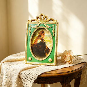 Cadre photo ovale personnalisé avec logo, peint à la main, avec panneau en verre durable, pour <span class=keywords><strong>portrait</strong></span> de famille et cadeau d'anniversaire - Product Image 2