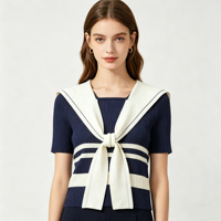 Nouveau pull court en maille pour femme, col marin, nœud, manches courtes, rayures contrastées bleu marine et blanc cassé, tricot côtelé