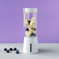 Mini-blender électrique à main sans fil personnalisé extracteur de jus de fruits en forme de tasse à agrumes Machine USB Mixeur à smoothie Mixeur portable