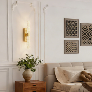 Lámpara de pared de cristal dorada con LED táctil regulable, diseño moderno para dormitorio, sala de estar, pasillo - Product Image 2