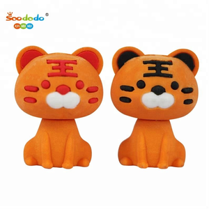 Soododo XDDZ3 OEM Vente en gros Mini crayon en caoutchouc mignon dessin animé <span class=keywords><strong>tigre</strong></span> forme gommes cadeau amusant 3d pour l'école enfants Animal hélicoptère - Product Image 5