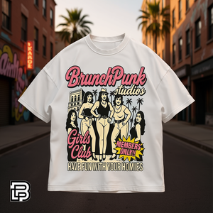 BrunchPunk Studios Girls Club T-shirt graphique surdimensionné unisexe Streetwear Vintage Comic Y2K Aesthetic - Product Image 3