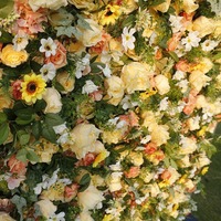 Nouvelle conception BF : Mur de fleurs artificielles en soie rose en forme de cœur pour décorations de mariage