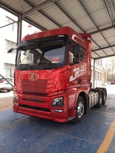 Camión tractor FAW pesado usado de alta calidad 30t peso bruto del vehículo <span class=keywords><strong>Euro</strong></span> 5 6x4camión con cabeza de tractor de dirección izquierda - Product Image 5