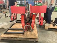 Tracteur agricole, machine à planter les patates douces, semoir à pommes de terre, transplantation de 2 rangs de plants de patates douces