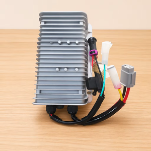 Reductor de Voltaje DC2250 de 500W para Carrito de Golf, Convertidor DC de 72V 48V a 12V DC2250-60/72-12 Compatible con Club Car, EZ GO, Y-m-ha - Product Image 1