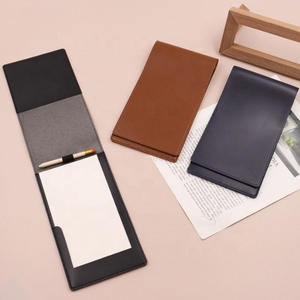 Porte-carte de score de golf en cuir - Étui portable pour carnet de score avec emplacement pour stylo pour une utilisation en extérieur sur <span class=keywords><strong>le</strong></span> terrain de golf, <span class=keywords><strong>pochette</strong></span> de tenue des scores de golf - Product Image 5