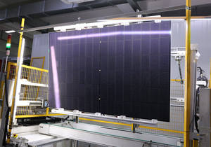 Panel Solar Bifacial de Media Celda PERC de 425W/455W de YANGYI NEW ENERGY con Celdas de Silicio Poli de 210 mm y Reverso de Vidrio para Uso Doméstico - Product Image 4