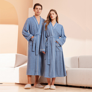 Nuovo Stile Accappatoio per Coppia, Uomo e Donna, in Tessuto Spugna con Scollo a V, in Poliestere, a Maniche Lunghe, Assorbente e ad Asciugatura Rapida - Product Image 3