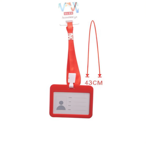 Porta badge ILAN con cordino da 43 cm rosso, formato orizzontale per abbigliamento da lavoro - Product Image 1