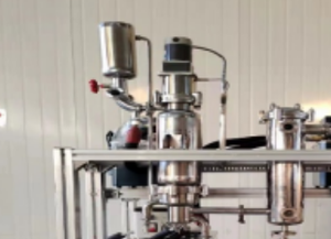 מפריד 0.1 380V 10 קילוואט לזיקוק מולקולרי חד-שלבי עם קיבולת 1000-1500 - Product Image 5