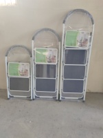 Tangga Baja Lipat Portabel Modern untuk Penggunaan di Rumah 2/3/4/5/6 Langkah untuk Supermarket Gudang Dapur Apartemen Sekolah Bengkel