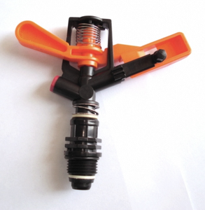 Aspersor de Impulso de Plástico K-130A con Engranaje de 360° para Riego de Jardín - Product Image 1