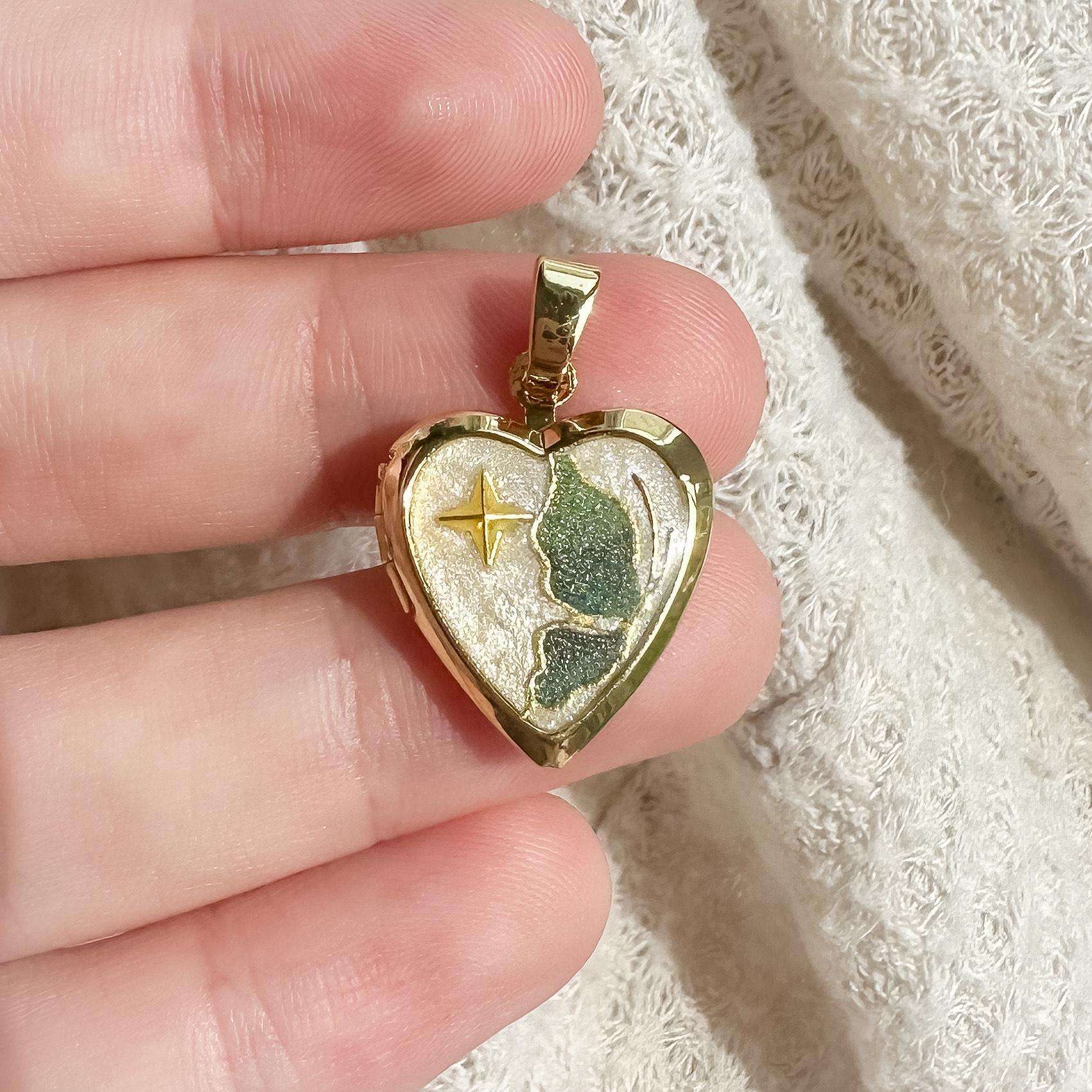 Green butterfly love pendant