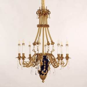 Lustre en porcelaine classique de style français lampe suspendue en laiton à 8 lumières pour salon d'hôtel - Product Image 5