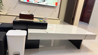 Mesa de Centro Rectangular de Cuarzo, Estilo Italiano Moderno, Minimalista y de Lujo Ligero, con Marco Acrílico, Ultra Simple y de Alta Gama