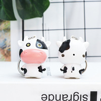 Porte-clés LED Vache Adorable Lumineux Sonore 3D Dessin Animé Mini Bovin pour Femme, Pendentif de Sac - Vente Chaude