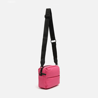 Chaîne d'approvisionnement mondiale personnalisée # PA0757 petit sac à main en nylon pratique sac à bandoulière sac à bandoulière rembourré avec bandoulière