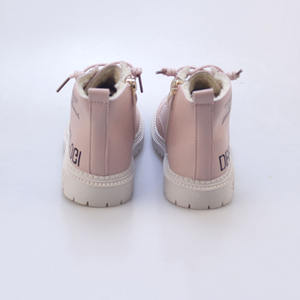 Vente en gros <span class=keywords><strong>de</strong></span> haute qualité bébé <span class=keywords><strong>bottes</strong></span> en cuir véritable bébé garçon fille <span class=keywords><strong>bottes</strong></span> <span class=keywords><strong>de</strong></span> <span class=keywords><strong>neige</strong></span> - Product Image 1