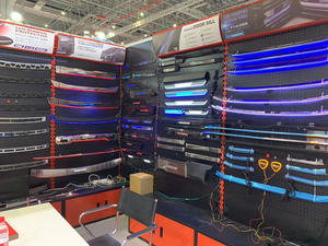 OEM 2024 nouveaux accessoires de voiture seuil de porte tapis de coffre garniture de porte arrière pour <span class=keywords><strong>Toyota</strong></span> <span class=keywords><strong>Corolla</strong></span> <span class=keywords><strong>Touring</strong></span> - Product Image 5