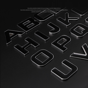 Nuevo negro y rojo 3D 26 letras coche emblema DIY número Metal coche insignia con calor más signo + - Product Image 3
