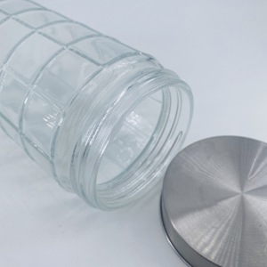 Vente en gros <span class=keywords><strong>de</strong></span> bocaux hermétiques transparents à grille carrée <span class=keywords><strong>de</strong></span> 500ml avec couvercles en métal pour le stockage des aliments - Product Image 4