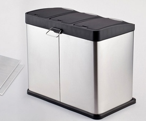 Cubo de Basura de Acero Inoxidable de 24L con Tres Compartimentos, con Pedal, para Uso <span class=keywords><strong>en</strong></span> Interiores y Exteriores, para el Hogar y <span class=keywords><strong>la</strong></span> <span class=keywords><strong>Comunidad</strong></span> - Product Image 1