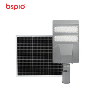 Lampadaire Solaire LED à Nettoyage Automatique 50W 100W 150W Contrôle Horaires 4000-12800LM SMD 5050 IP65 4-10m pour Autoroute, Ingénierie et Usage Industriel