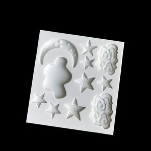 <b>Star</b> and Moon Shaped Eco-Friendly Silicone Rubber Cake Mold DIY Gummy <b>Chocolate</b> Baking Tool - Product Image 4