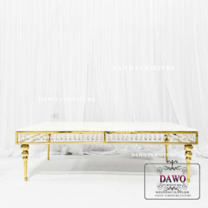 New Design Gold Stainless Steel Crystal Decoration Rectangular Wedding <strong>Birthday</strong> <strong>Tables</strong> for Decorative Party Used - Product Image 1