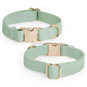 Nuevo collar de perro ajustable para mascotas con logotipo personalizado ligero recubierto de PVC con hebilla de liberación rápida de aleación de zinc de color dorado - Product Image 3