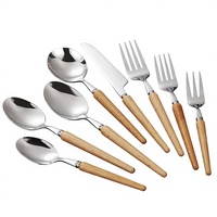 Ensemble de couverts en acier inoxydable 304 avec manche en bois de hêtre, style japonais, cuillère, fourchette à dents pointues, couteau à steak portugais, fourchette, finition miroir